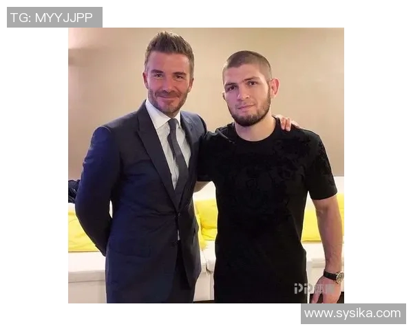 小鹰与足球明星亲密合影展现青春活力与梦想追逐的完美瞬间 小鹰与足球明星亲密合影展现青春活力与梦想追逐的完美瞬间